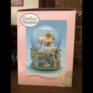 Rare Precious Moments Musical Water globe⚡FINAL SALE